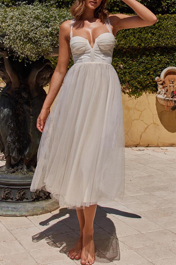 Classy Event – Tüll-Midikleid mit herzförmigem Ausschnitt und Schnürung am Rücken