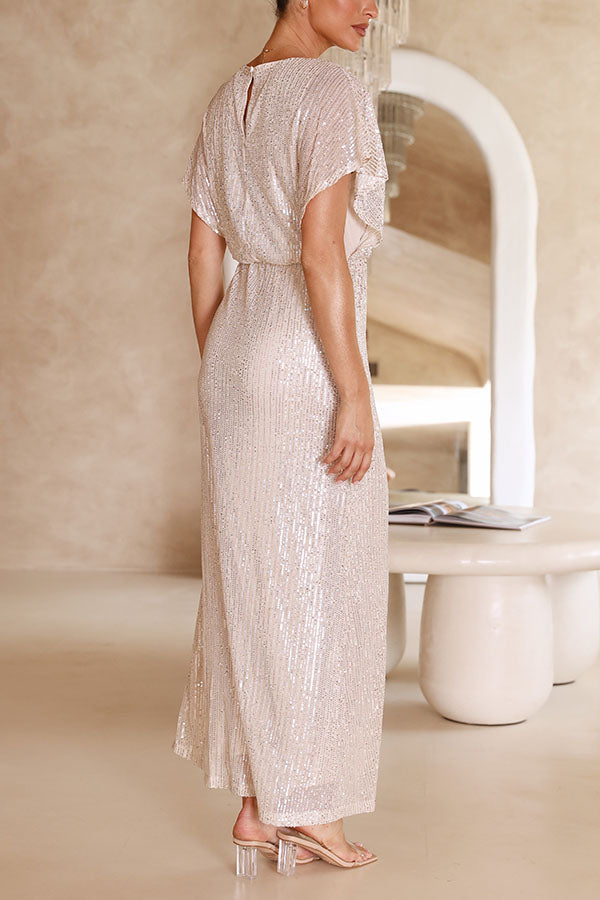 Maxikleid mit Schmetterlingsärmeln, glänzendem Saum und Schlitz