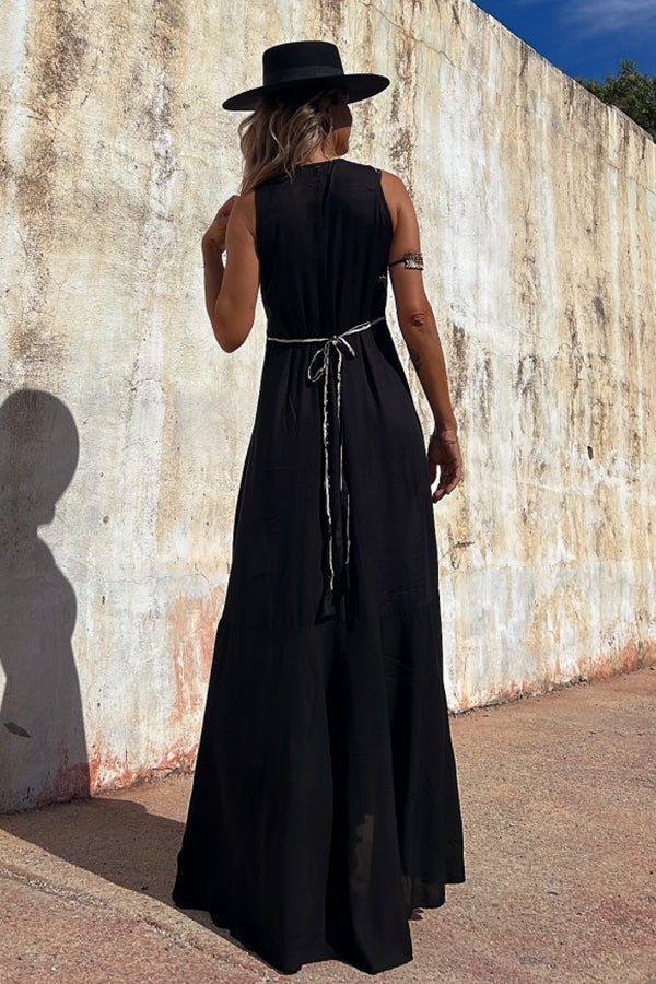 Cabo Dreams – Maxikleid in A-Linie mit V-Ausschnitt und Ethno-Print