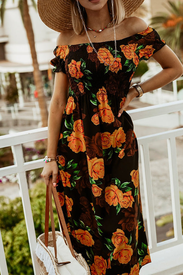 Bedrucktes, gesmoktes Midikleid