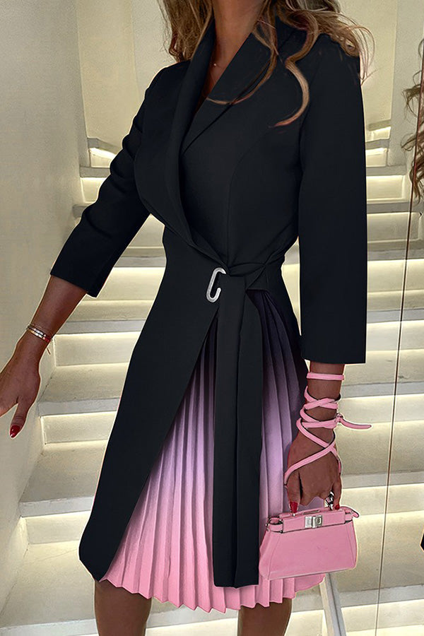 Blazerkleid mit Plissierung und Bindedetail