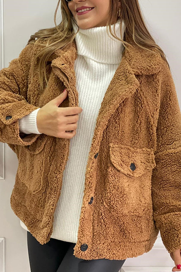 Manteau en peluche à poches doublées marron lait
