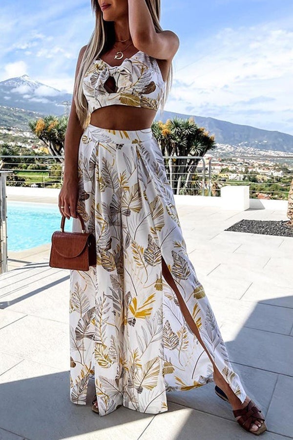 Zweiteiliger Anzug mit bedrucktem Camisole und weitem Bein
