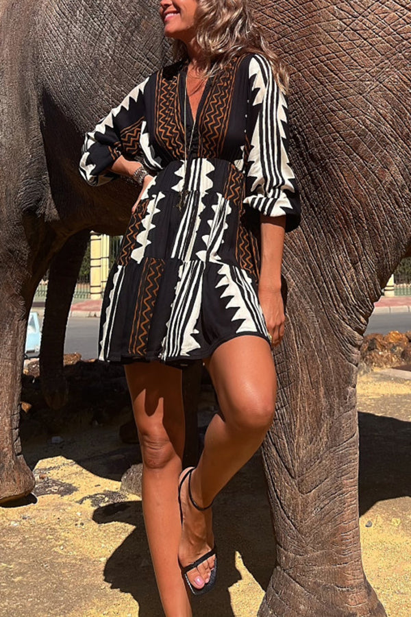 Babydoll-Minikleid mit Ethno-Print und elastischer Taille