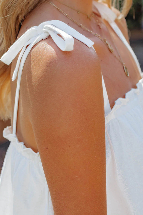 Sonia – Strampler aus Leinenmischung mit Bindeträgern