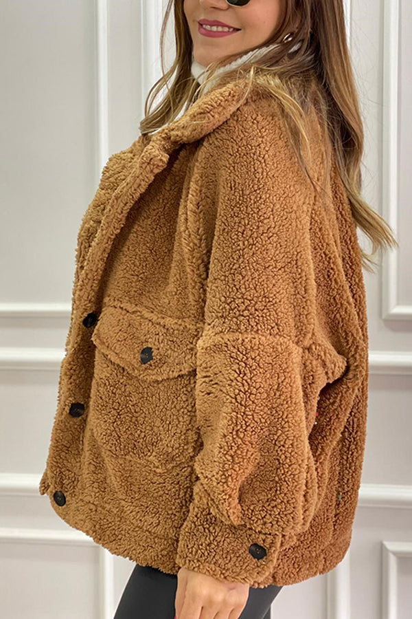 Manteau en peluche à poches doublées marron lait