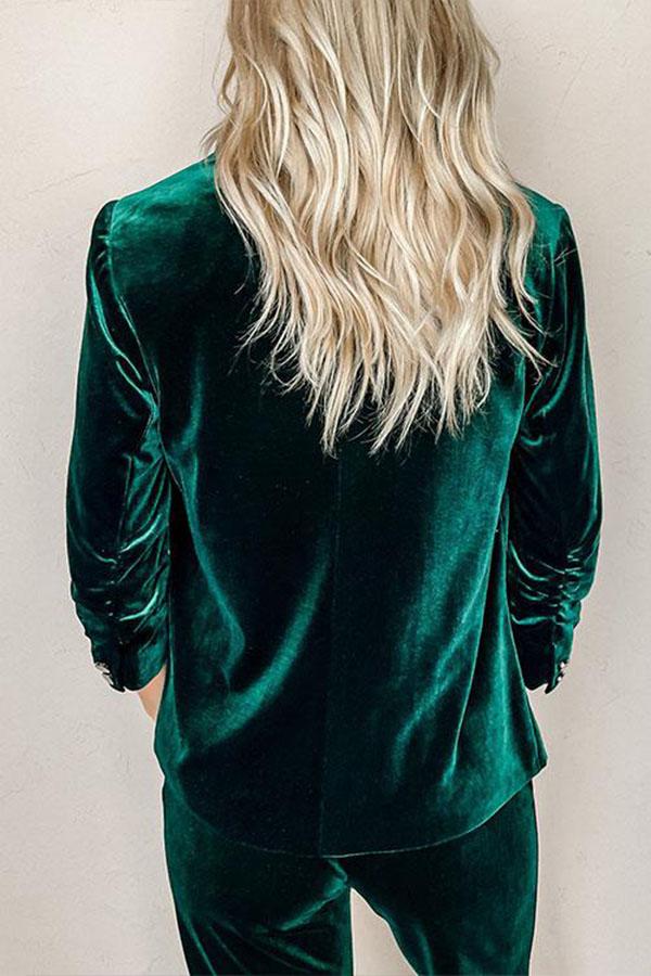 Zweiteiliger Blazer aus Samt mit Revers und Hose mit geradem Bein