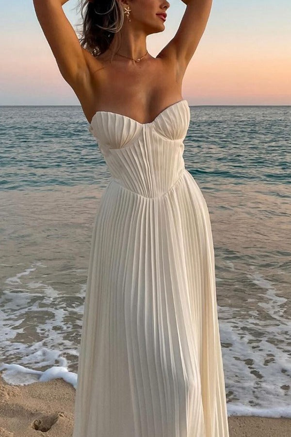 Romantic and Elegant Pleated Strapless Maxi Dress