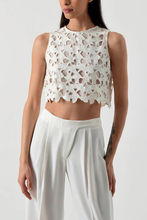 A White Summer Dream Embroidered Floral Lace Crop Tank Top