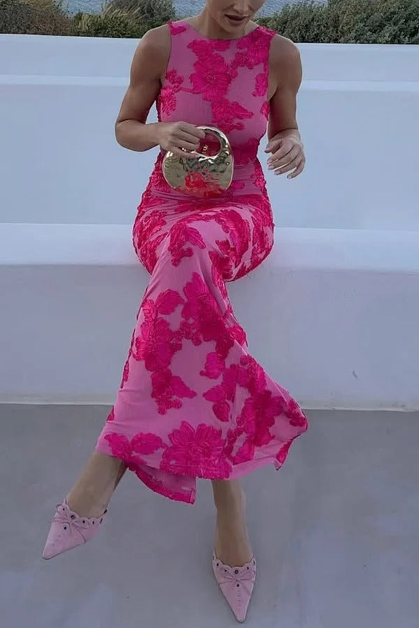 Floral Embroidered Sleeveless Round Neck Fitted Maxi Dress