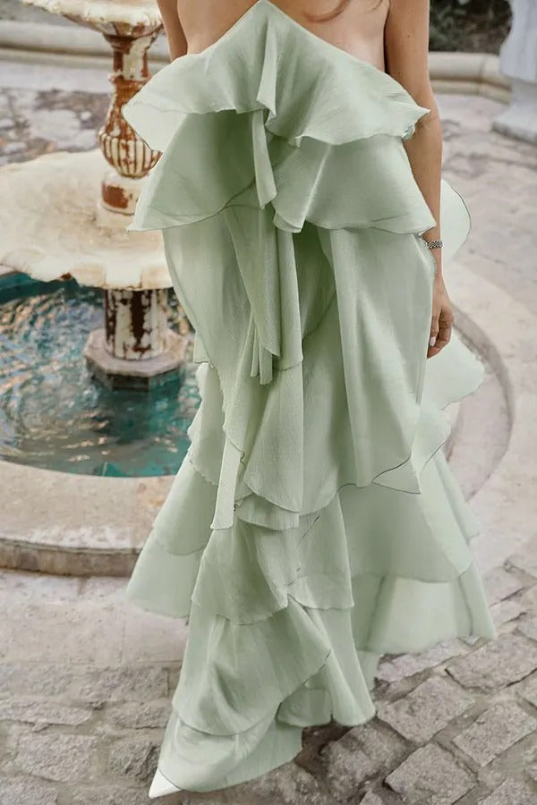 Romantic Summer Chiffon Tiered Ruffle Deep V-Back Halter A-line Maxi Design