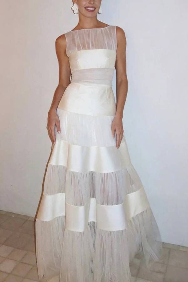 Darling You Pleated Tulle Satin Patchwork Boat Neck Sleeveless Formal Maxi Dress