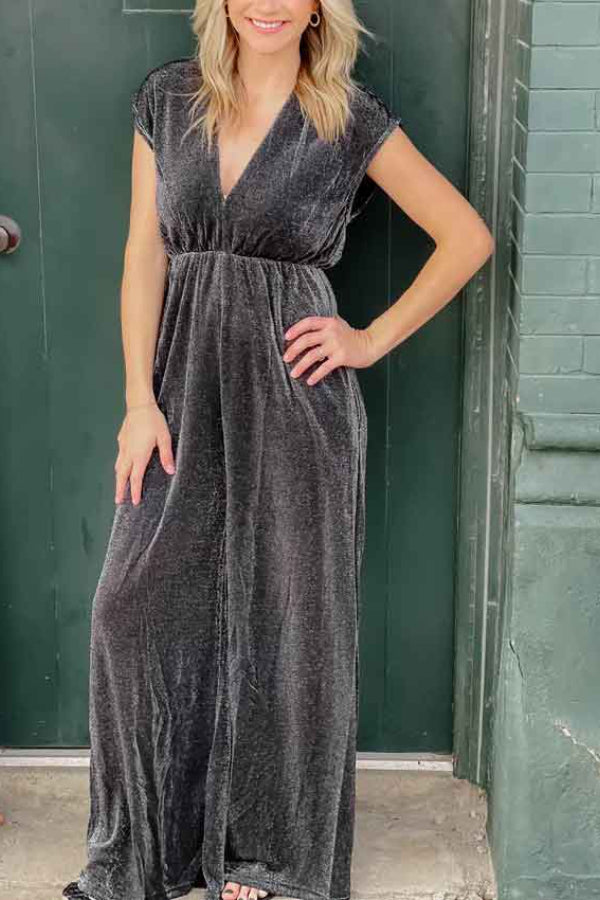 WOMEN‘S VELVET JUMPSUIT