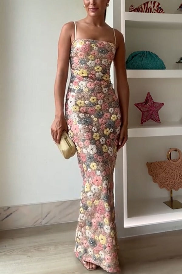 Stretch-Maxikleid im 80er-Jahre-Stil mit Blumenmuster, Pailletten und quadratischem Ausschnitt