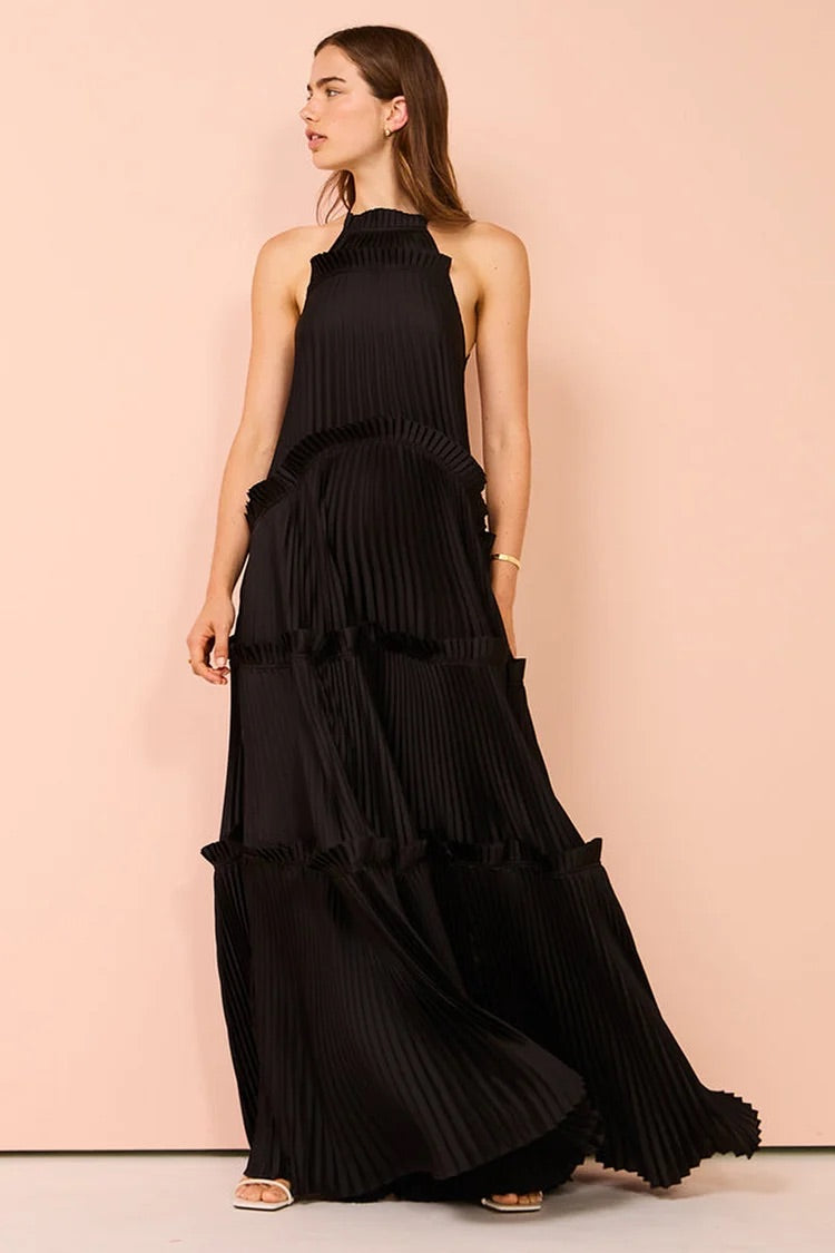 Halter Backless Tiered Pleated Solid Maxi Dresses-Black