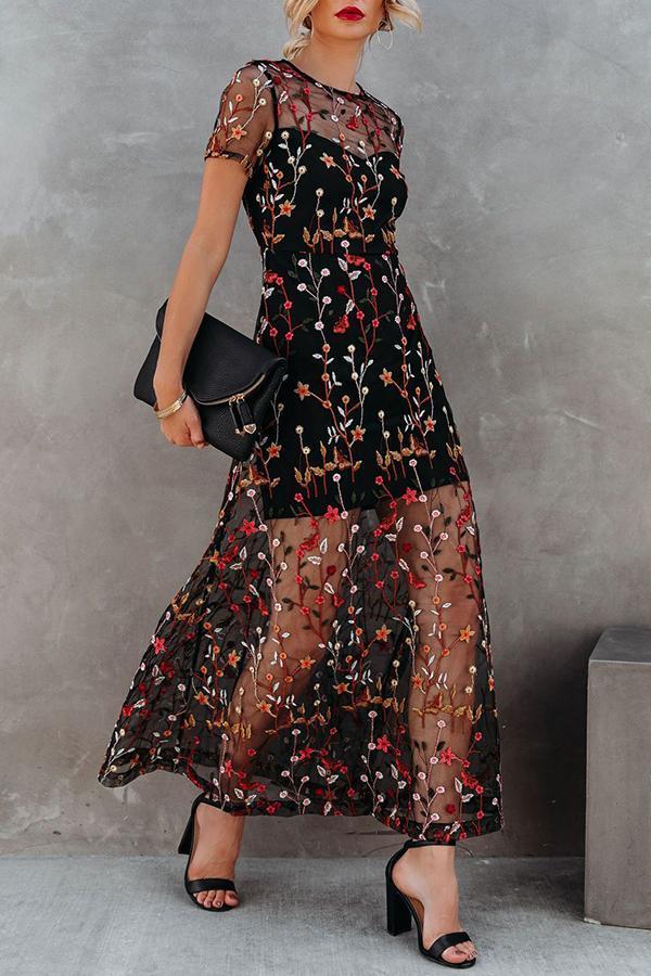 Romantic Getaway Embroidered Mesh Floral Maxi Dress