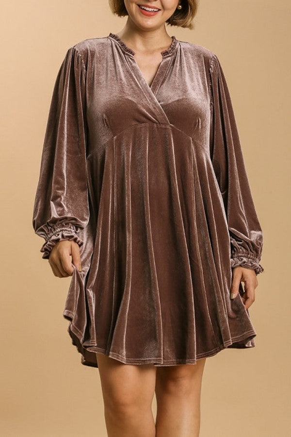 Umgee Velvet Dress with Puff Sleeves and Split Neckline in  Velvet