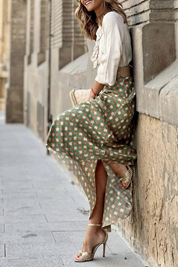 Green patterned high-waisted A-line skirt