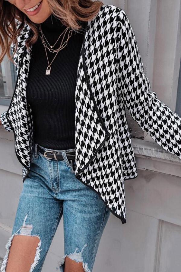 Wide Collar Houndstooth Boucle Blazer