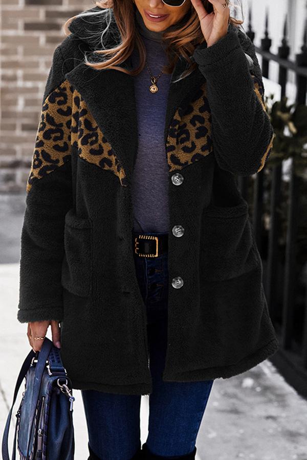 Fashionable Leopard Stitched Plush Jacket