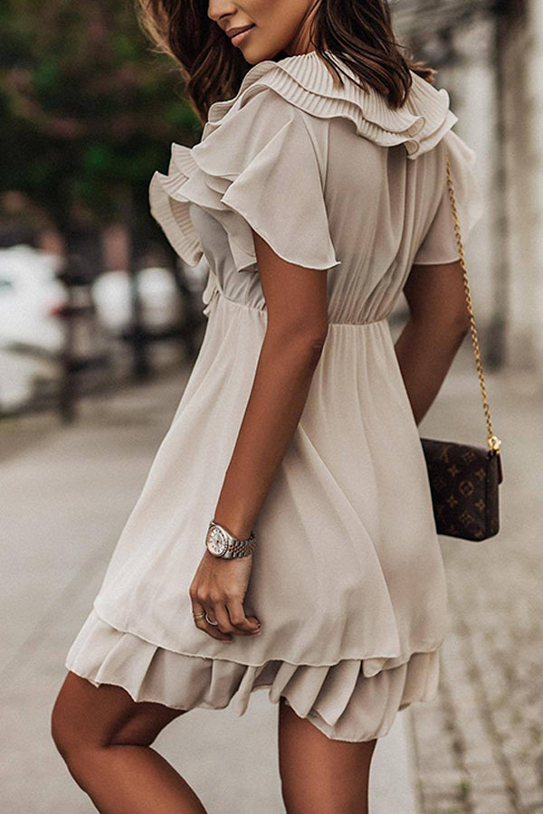 Summer Neckline Pleated V-neck Dress