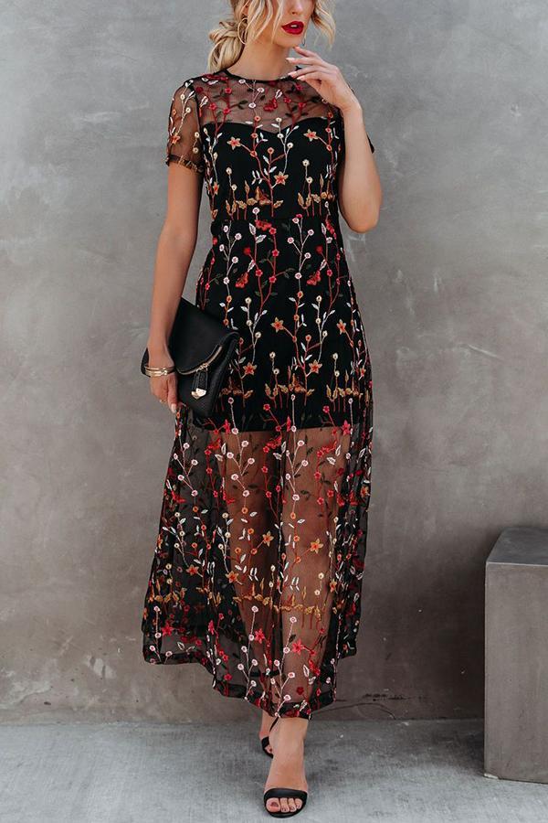 Romantic Getaway Embroidered Mesh Floral Maxi Dress