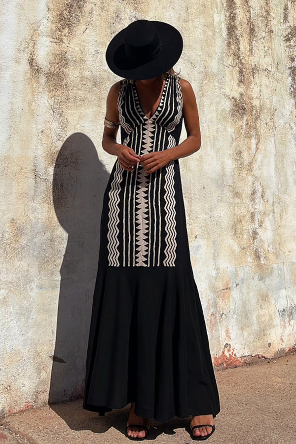 Cabo Dreams Ethnic Print V-neck A-line Maxi Dress